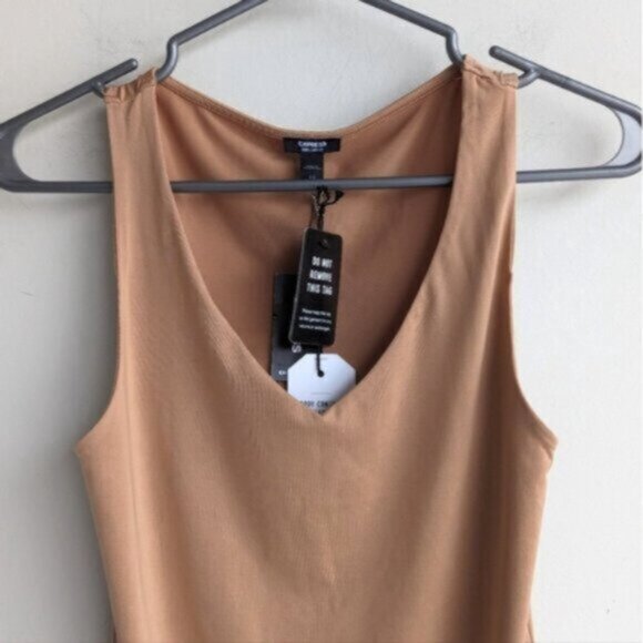 NWT Express nude/tan Body Contour Sleeveless Bodysuit - v-neck - Picture 2 of 5